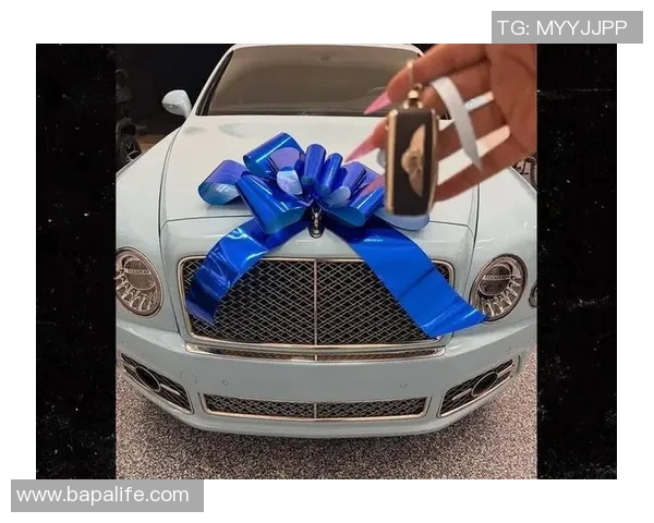 😳啥情况？梅根社媒已取关克莱，后者几日前刚赠其宾利庆生